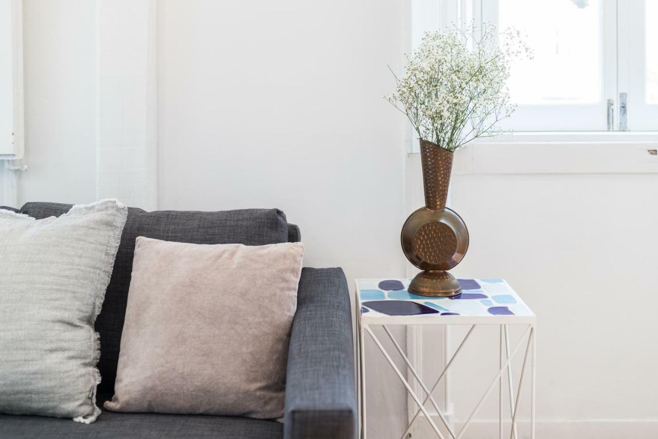Alfama Tale Four-Bedroom Apartment W/ River View - By Lu Holidays Lisboa Extérieur photo