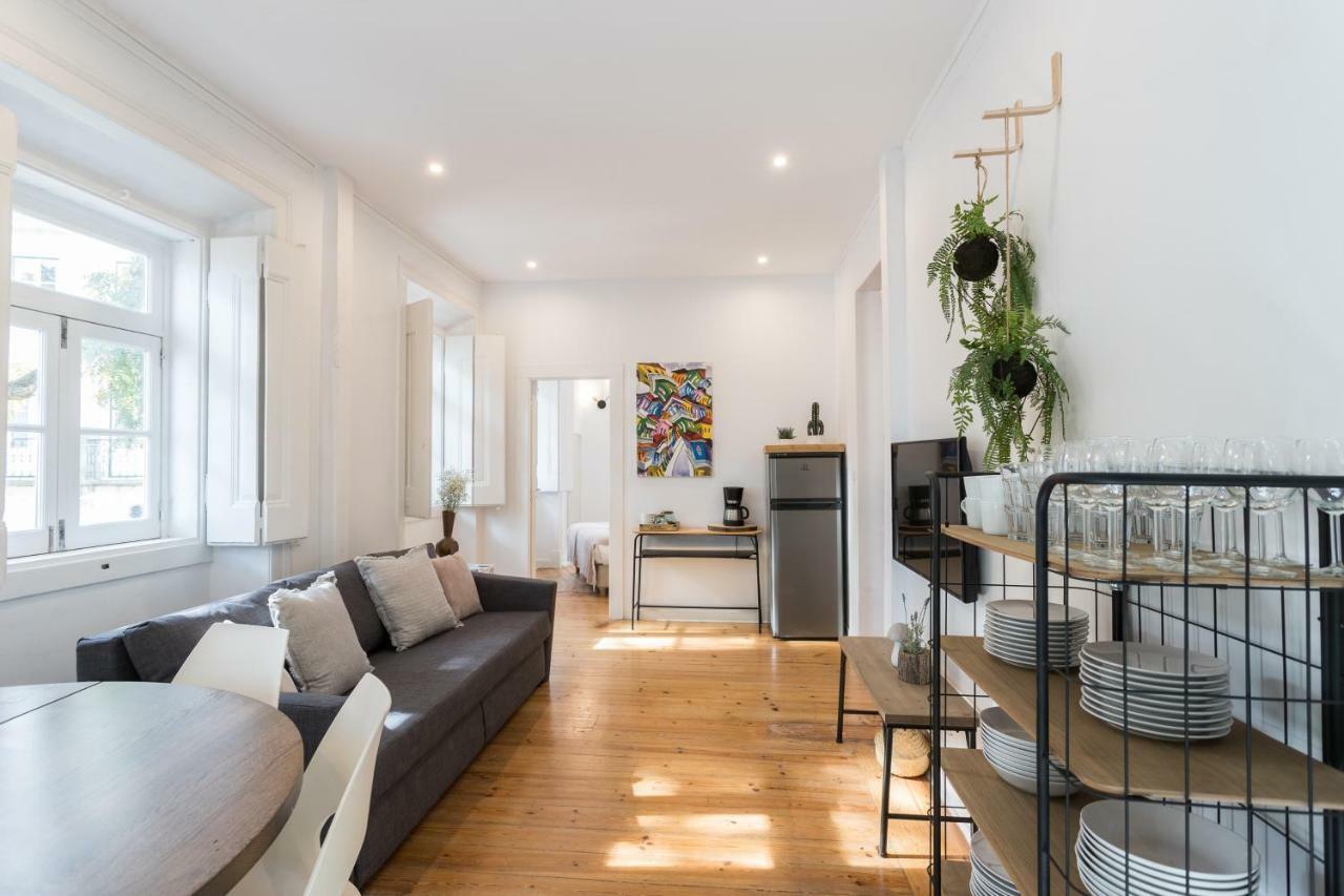 Alfama Tale Four-Bedroom Apartment W/ River View - By Lu Holidays Lisboa Extérieur photo