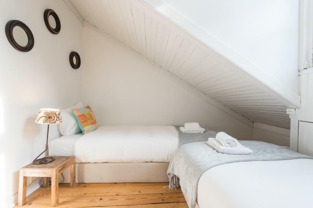 Alfama Tale Four-Bedroom Apartment W/ River View - By Lu Holidays Lisboa Extérieur photo